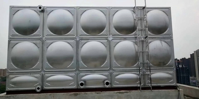 不銹鋼水箱的主要產品特點: