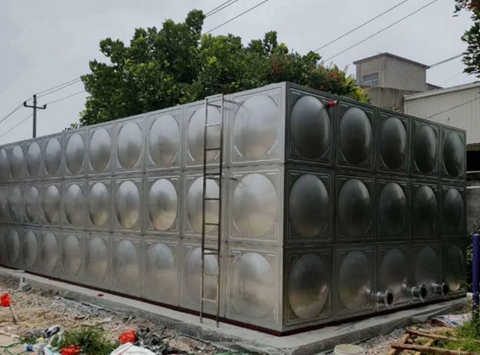 不銹鋼水箱與玻璃鋼水箱的不同點