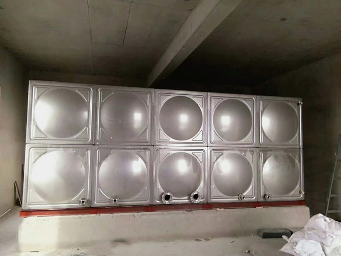 不銹鋼水箱經(jīng)常漏水該怎樣處理？