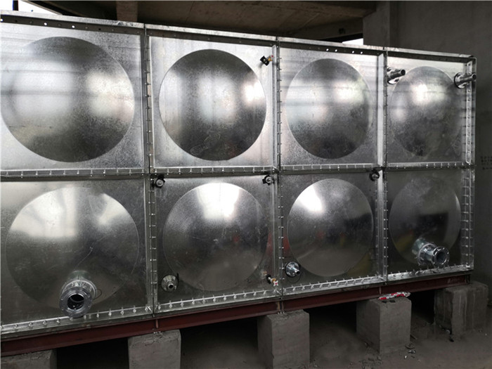 該如何對鍍鋅水箱進行清潔？