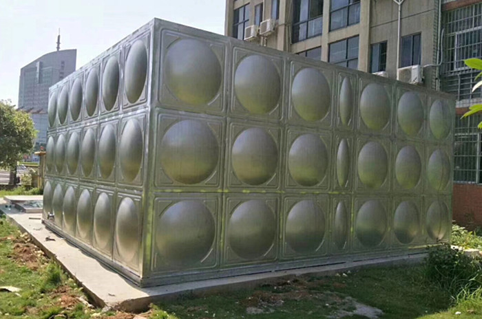 不銹鋼水箱的應(yīng)用