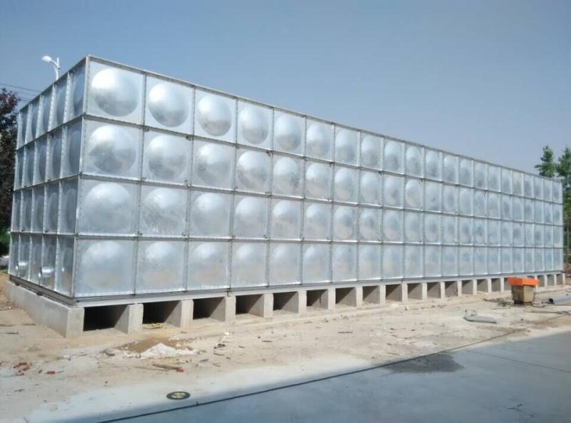 鍍鋅水箱與其它產(chǎn)品相比有什么不同？