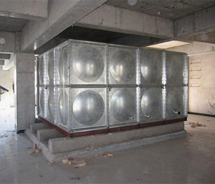 鍍鋅水箱安裝時不打底座基礎會帶來什么隱患？