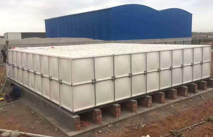 玻璃鋼水箱的幾種分類及性價(jià)比較