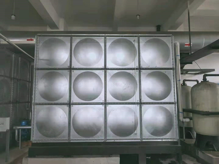 鍍鋅水箱的制作流程